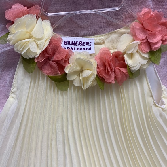 💕✨HOST PICK✨Adorable baby girl dress✨💕 - Picture 2 of 8